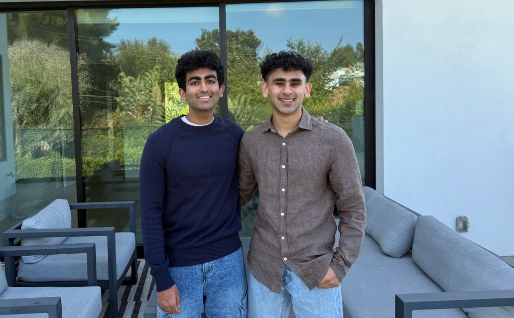 Turbo AI: How 20-Year-Old Dropouts Built a 5 Million User AI Notetaker