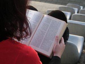 5 Text Reader Apps to Speed Read Effectively