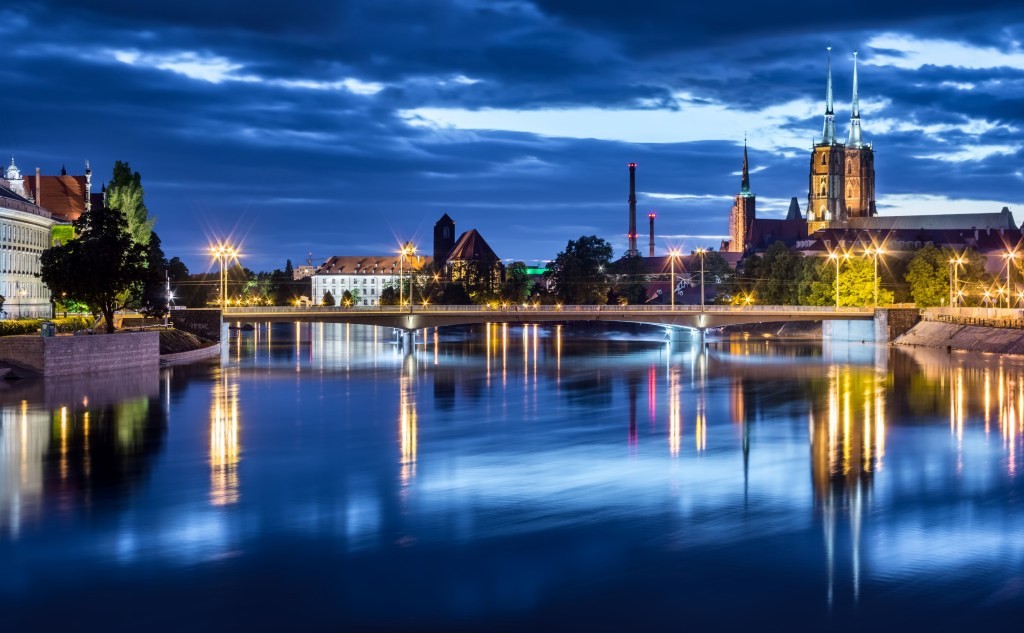 Wrocław Startup Sectors: SaaS, B2B & Medtech Attract Investors