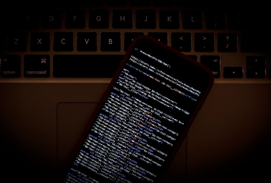 NSO Zero-Click Attack Bypasses iPhone Security - Citizen Lab Report