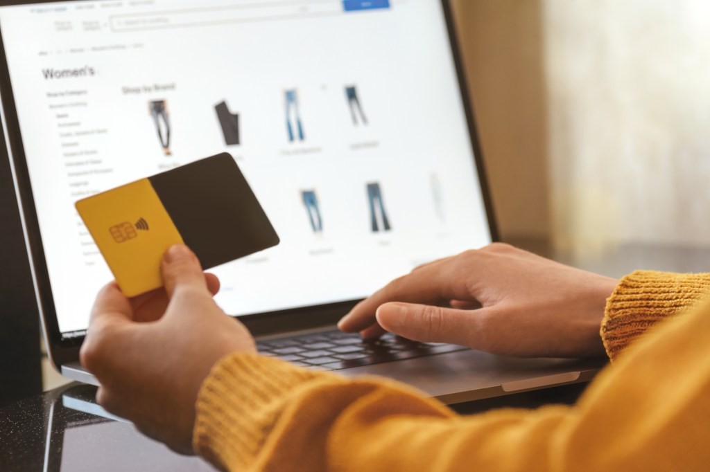 AI Shopping Growth: Adobe Predicts 520% Increase in 2025