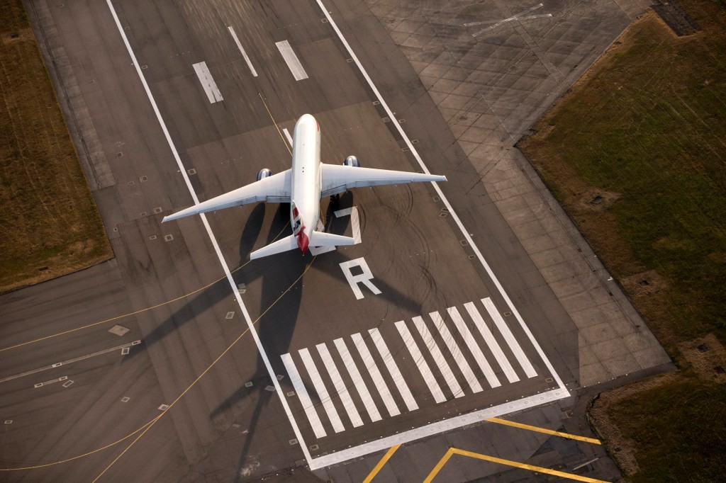 SITA Hack: Airlines Warn of Data Breaches - Cybersecurity News