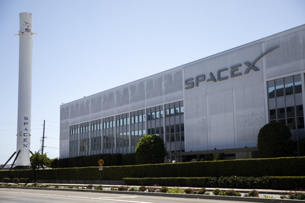 Appeals Court Rules NLRB Structure Unconstitutional - SpaceX Victory
