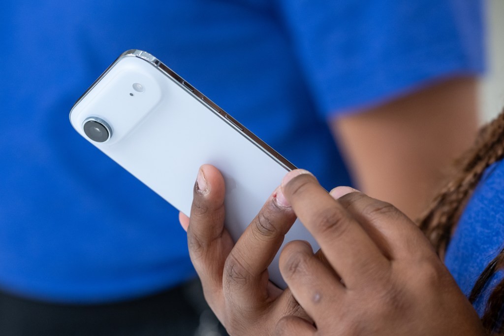 iPhone Security Update Thwarts Spyware - Apple News