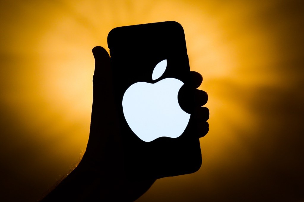 Growth Marketing in 2021: Navigating Apple's Attribution Changes