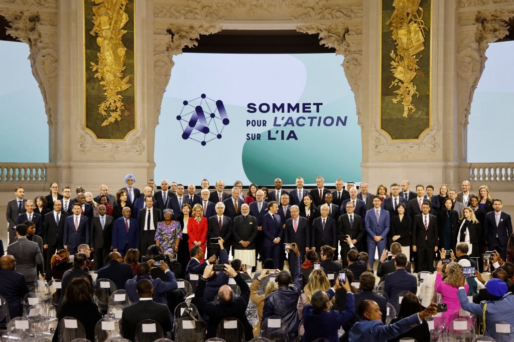 US and UK Skip AI Summit Agreement - Global AI Development Continues