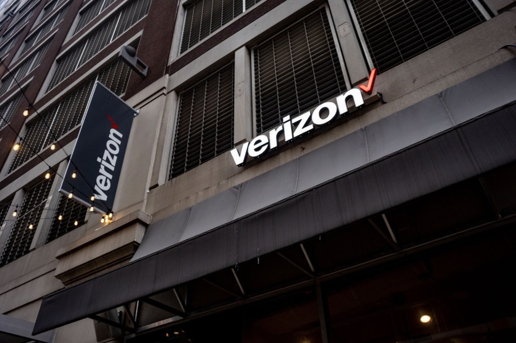 AT&T and Verizon Hack: China-Linked Hackers Breach Networks