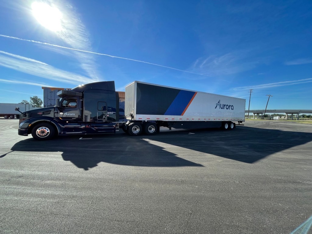 Aurora and Uber Freight Partner for Self-Driving Truckloads