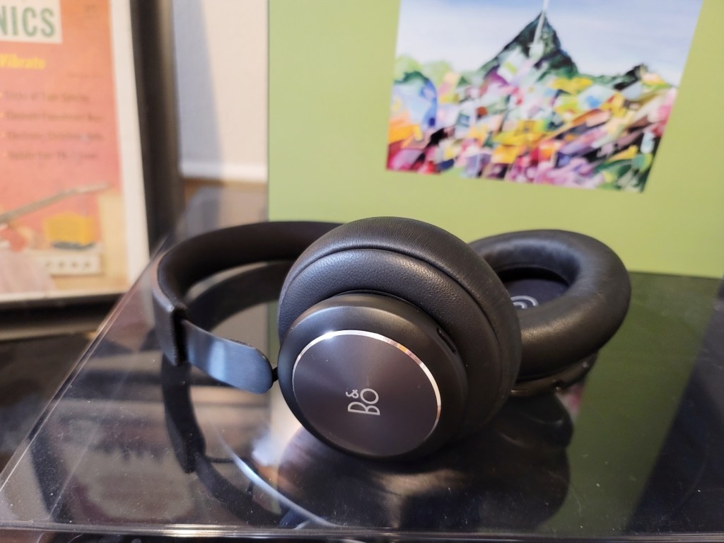 Beoplay H4 Headphones Review: Style & Comfort, But No Noise Cancelling