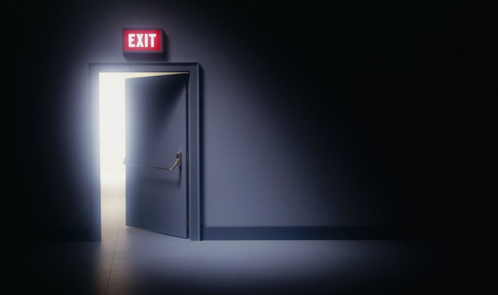 Basecamp Employee Exodus: CEO Bans Political Talk