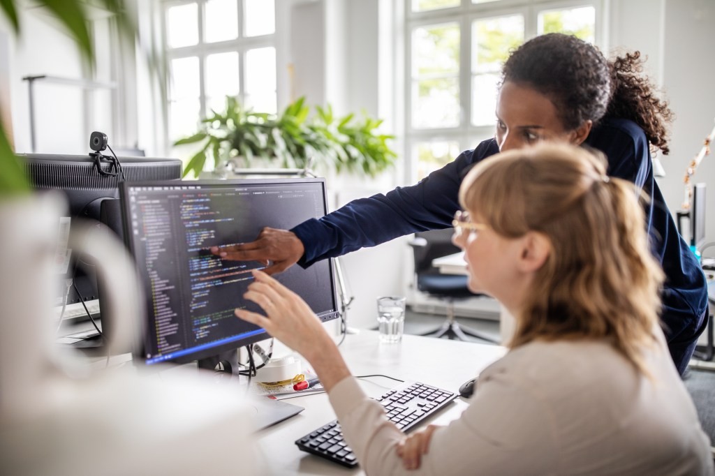 bhub Secures $20M Funding to Expand LatAm Back-Office Services