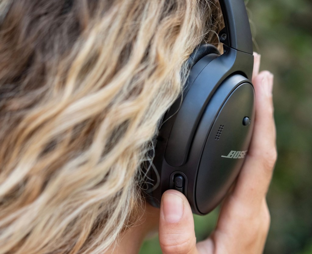 Bose QuietComfort 45 Release Date & Price - September 2023