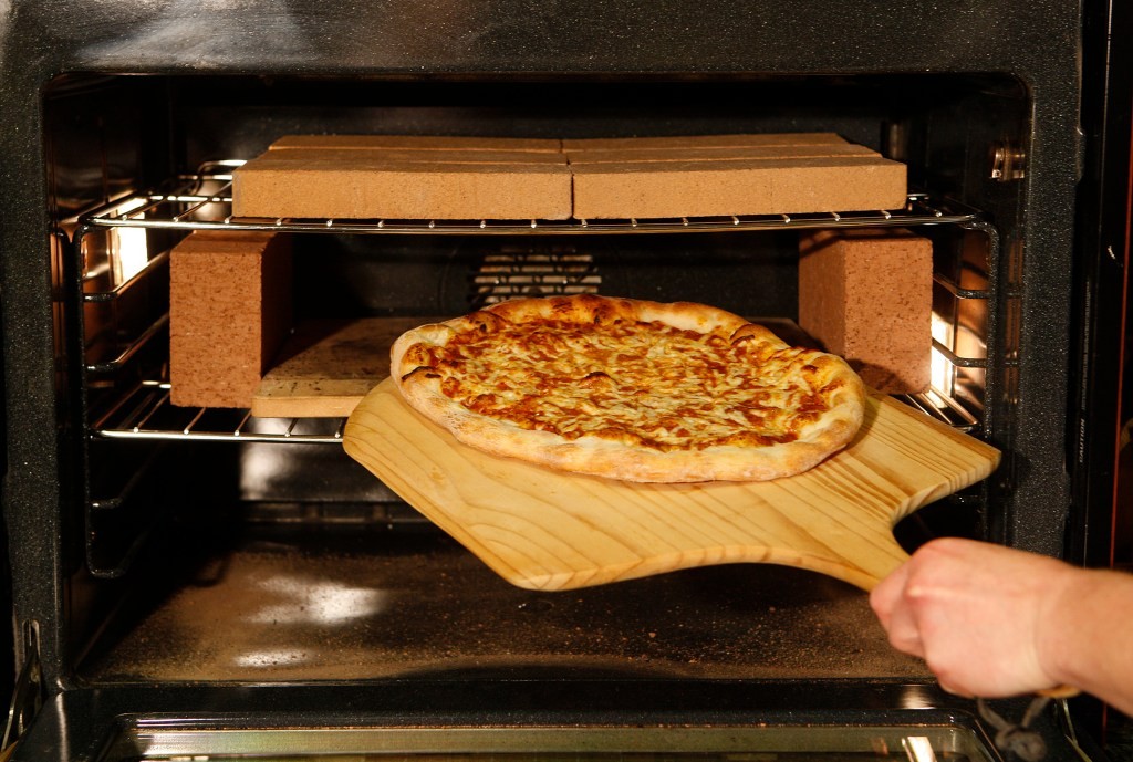 California Pizza Kitchen Data Breach: 100,000+ SSNs Exposed