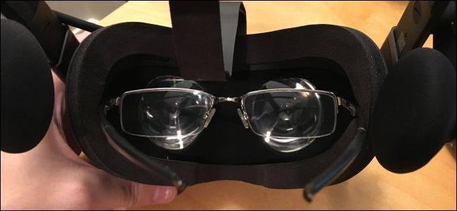 Wearing Glasses with Oculus Rift & HTC Vive - Is it Possible?