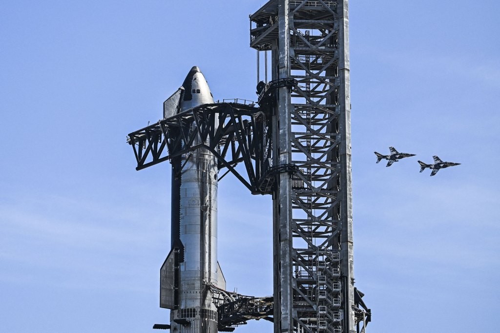 Cards Against Humanity Lawsuit: SpaceX Trespass Case Settled