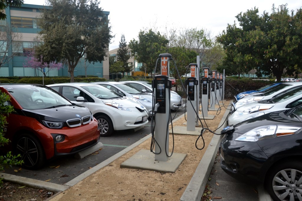 ChargePoint Acquires Viriciti: Expanding Electric Fleet Solutions