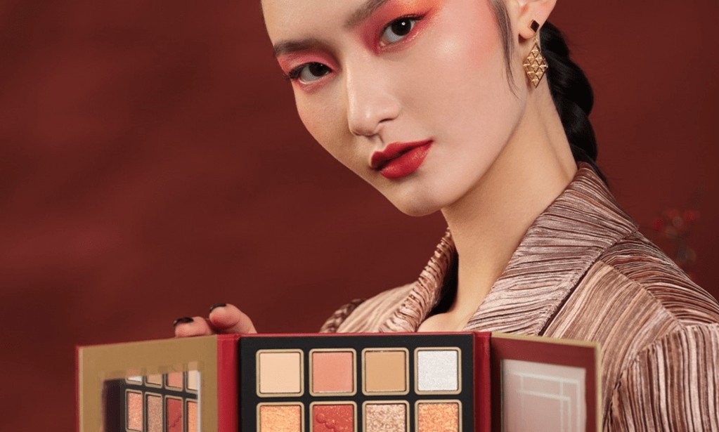 Yatsen to Acquire Eve Lom: China Cosmetics Startup Expands
