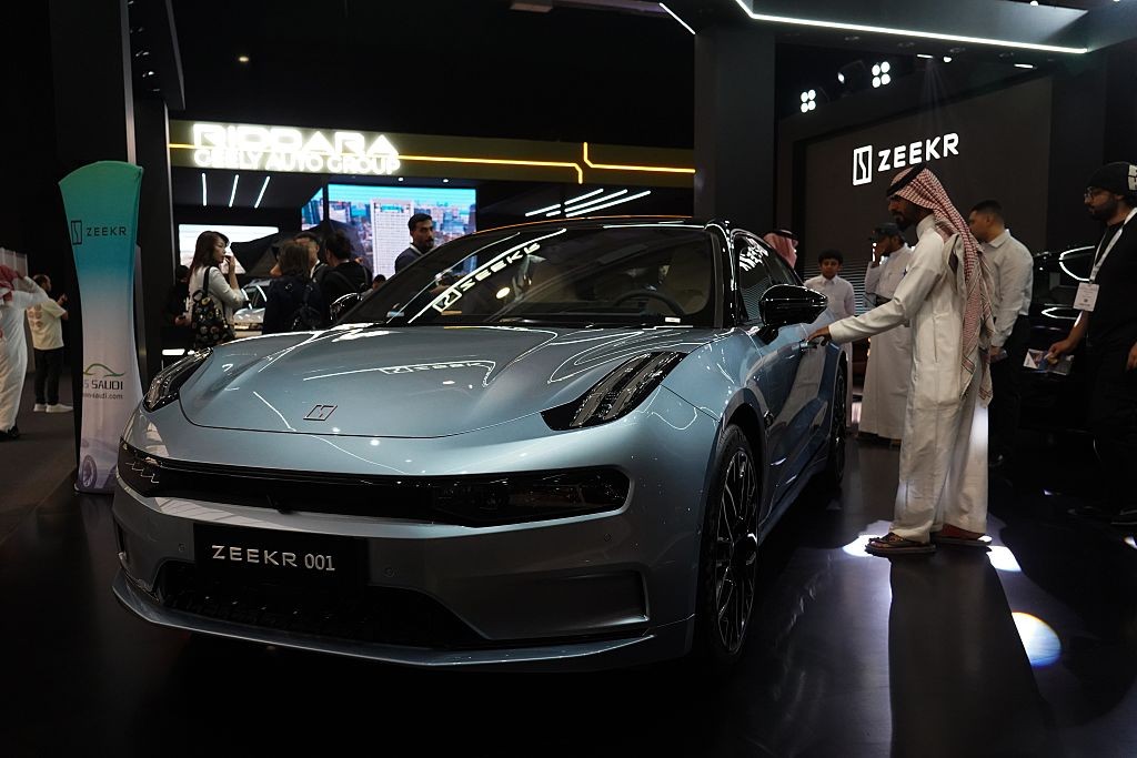 Geely to Take Zeekr Private Amid US-China Trade Tensions