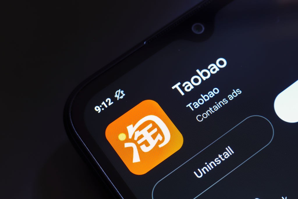 Taobao Rises in US App Store: Top 5 Ranking