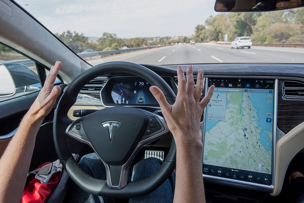 Tesla Self-Driving Software Under Fire: Consumer Reports Concerns