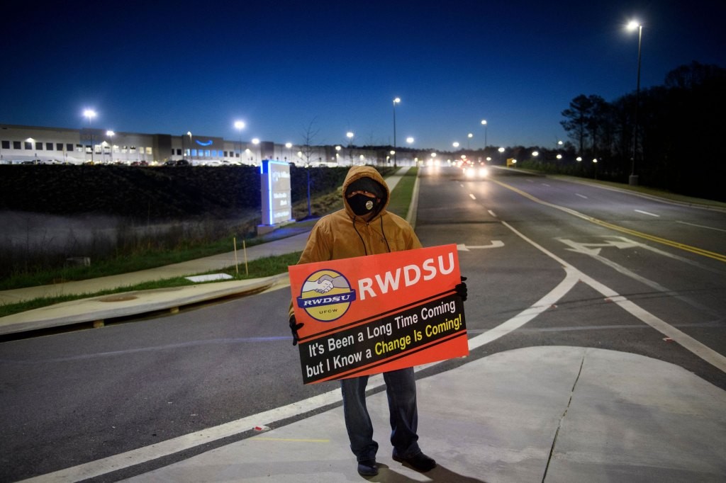 Amazon Union Vote: Results Favor Company in Warehouse Election
