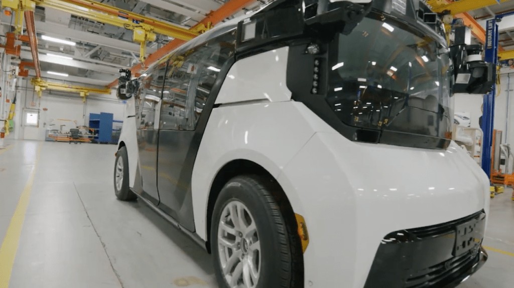 Cruise Secures $5 Billion Credit Line for GM's Electric Autonomous Vehicles