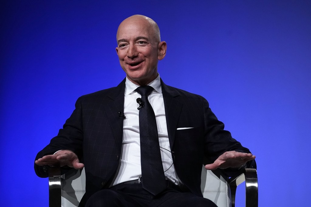 Jeff Bezos to Step Down as Amazon CEO - Daily Crunch