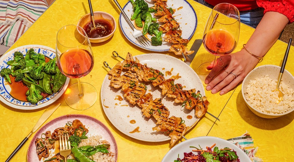 Daring Foods Expands to Walmart: Plant-Based Chicken Bites