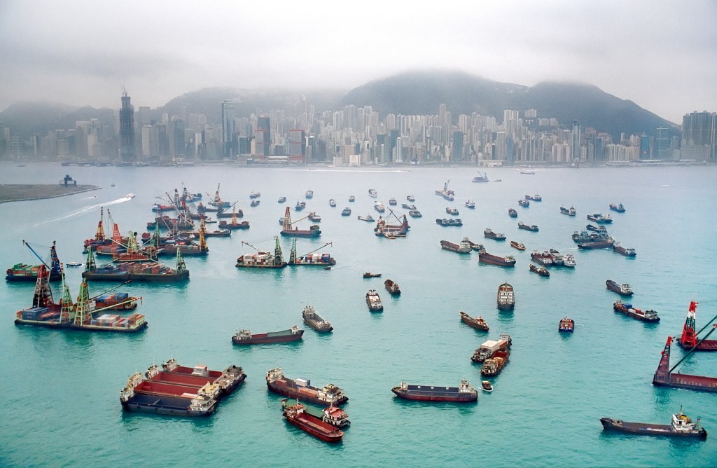 Decoupling Supply Chains: A Harmful Approach?