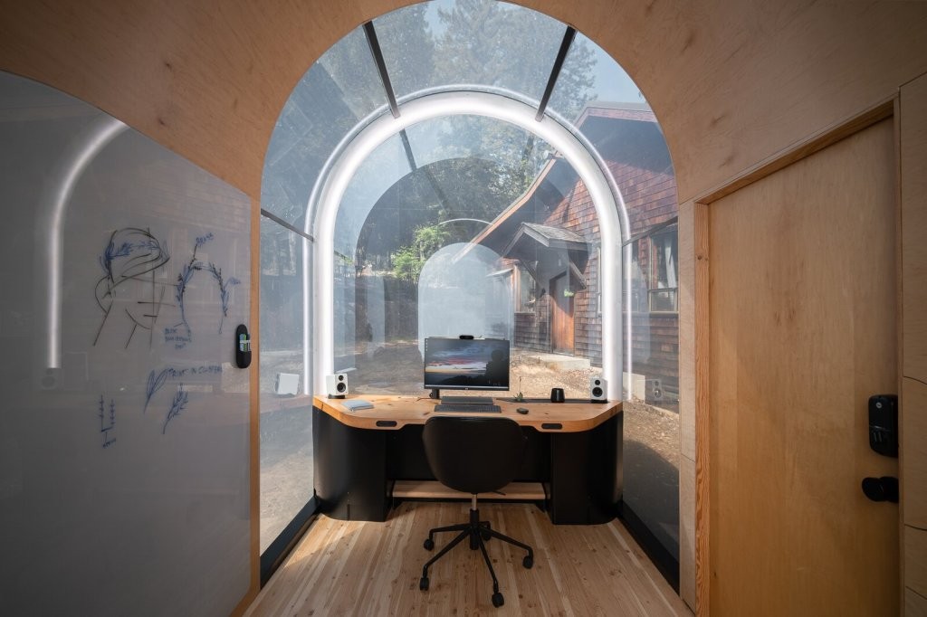 High-Tech Office Pods | Denizen
