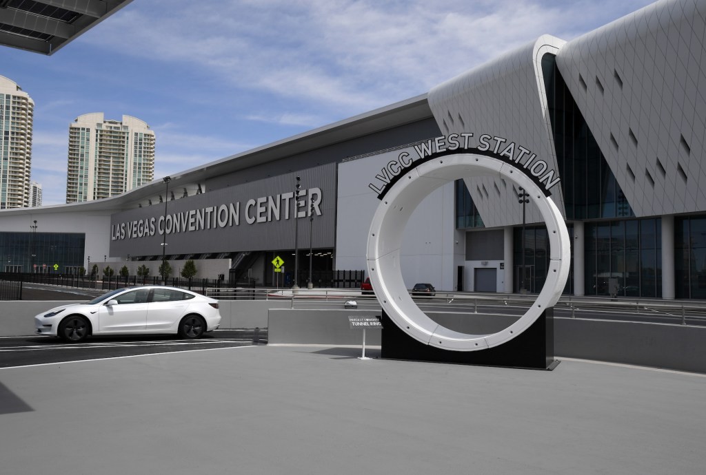 Elon Musk's Vegas Loop: Early Data Shows Slow Progress