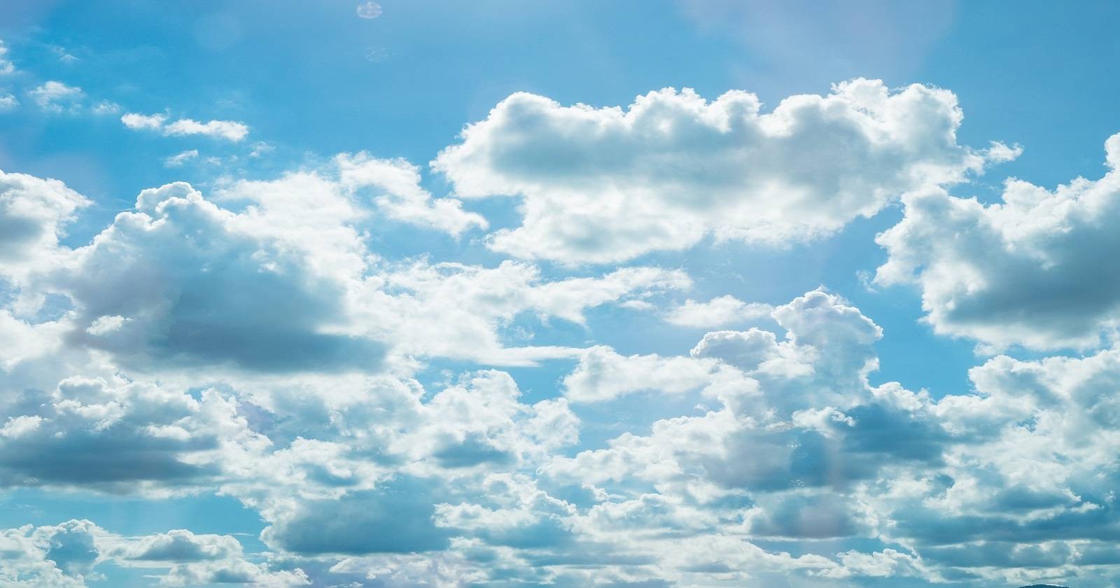 Create Clouds in Photoshop - Easy Tutorial