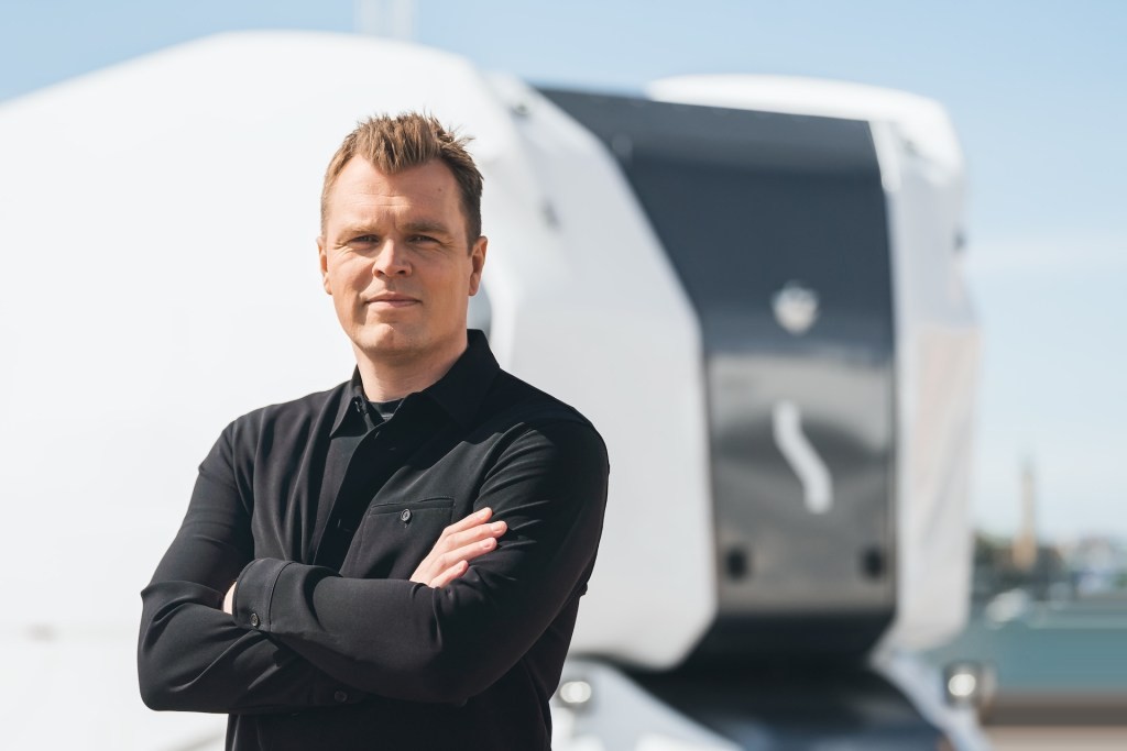 Einride Founder Steps Down as CEO - Electric Truck News