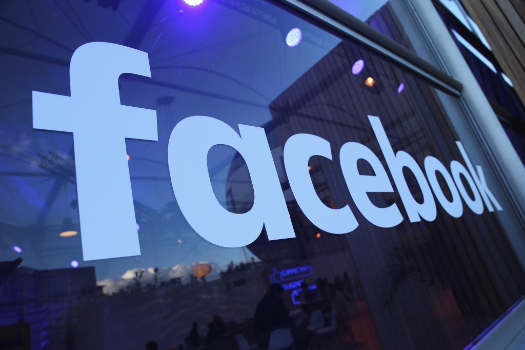 Facebook Creator Subscriptions: Bypassing Apple Fees