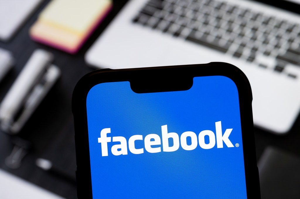 Facebook Redesign: New Focus on Friends, Photos & Marketplace