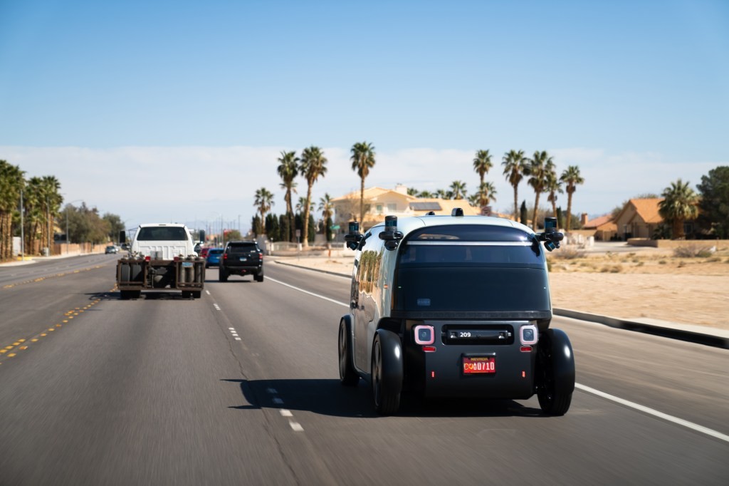 Robotaxis Without Steering Wheels Approved by Federal Regulators