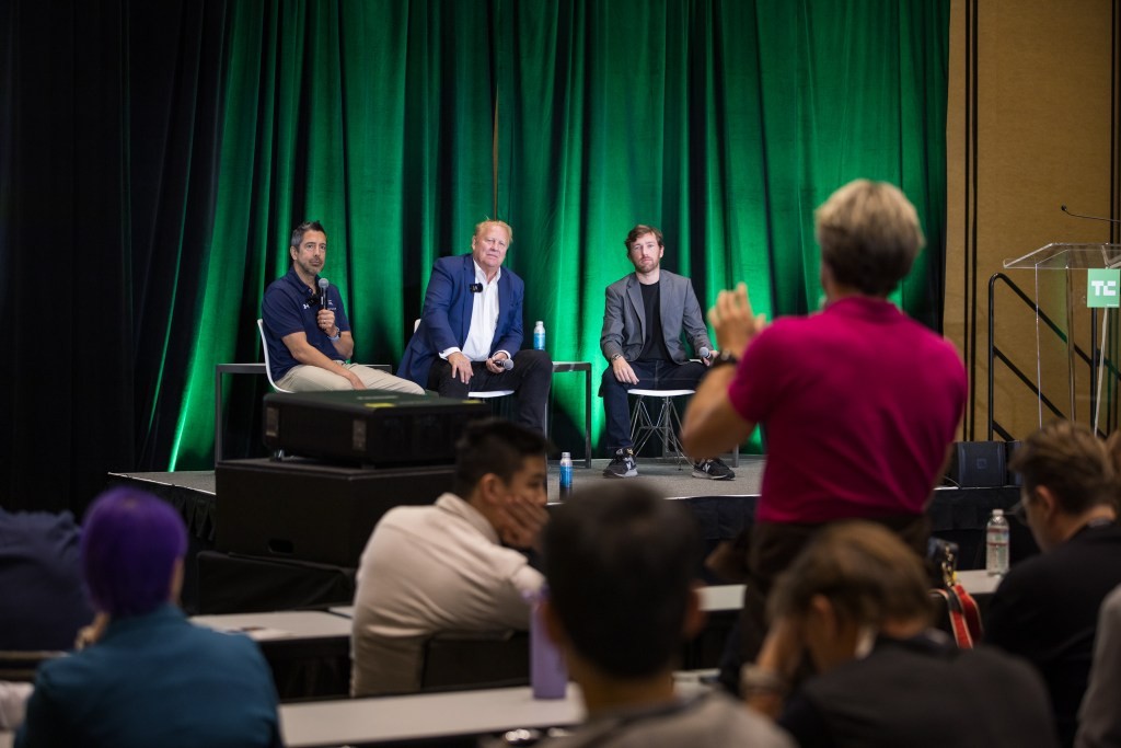 TechCrunch Sessions: AI - Last 6 Days for 50% Off!