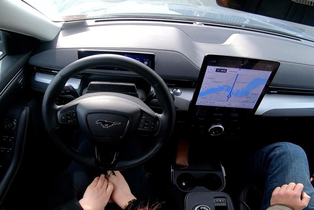 Ford BlueCruise: Hands-Free Driving System Challenges Tesla & GM