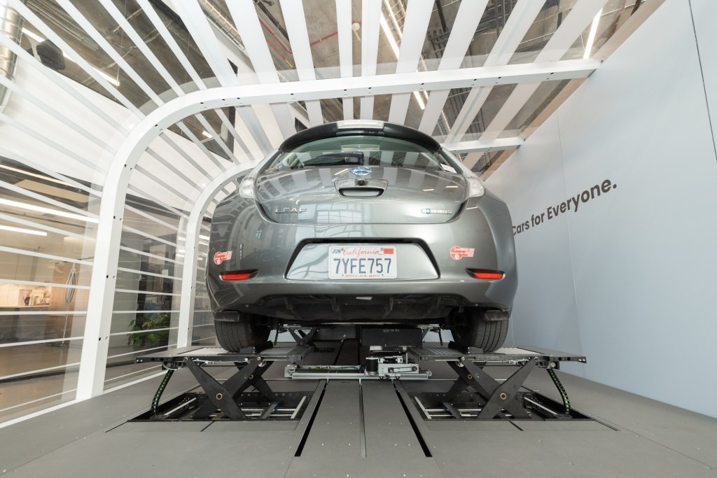Ample Revives Battery Swapping with Better Place's Tech
