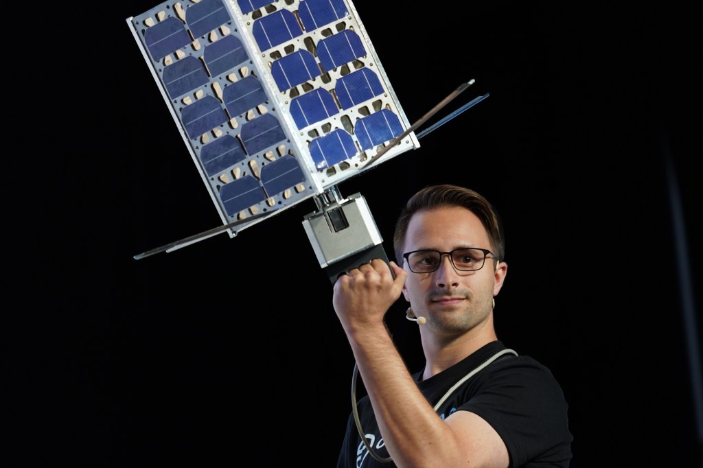 Orbit Fab Raises $6M Seed Round - In-Space Fueling Startup