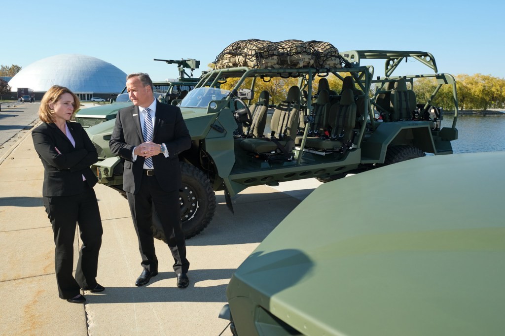 GM to Build Military Hummer EV | Electric Vehicle News