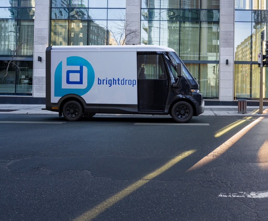 BrightDrop Unveils New Smaller Electric Van for Verizon | GM