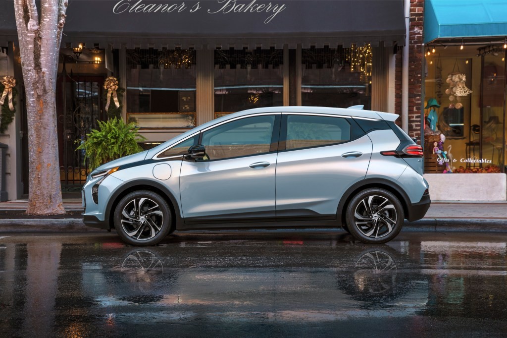 Chevy Bolt Battery Replacement: GM to Begin Recall Fix Next Month
