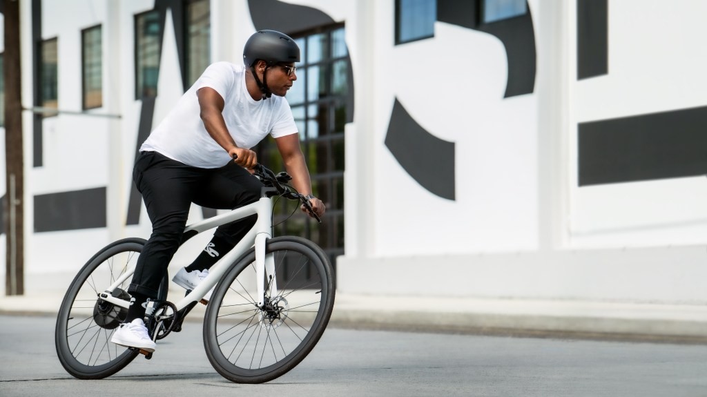 Gogoro Eeyo 1s E-Bike Now Available in France