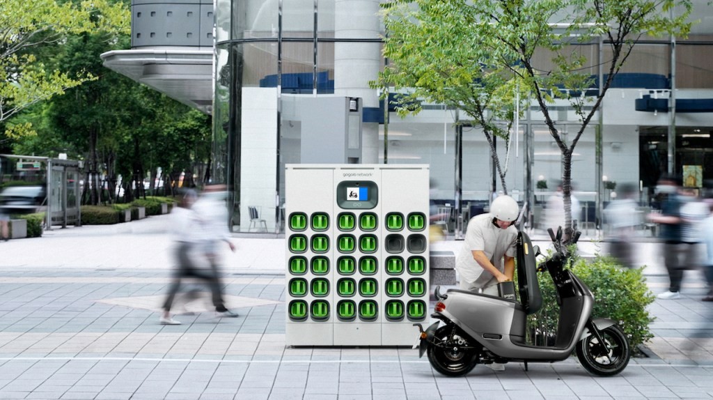 Gogoro to List on Nasdaq via $2.35B SPAC Deal