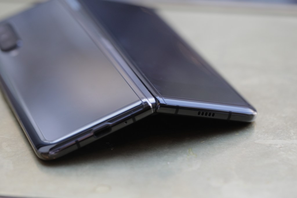 Google Updates Android for Foldable Devices - Developer News