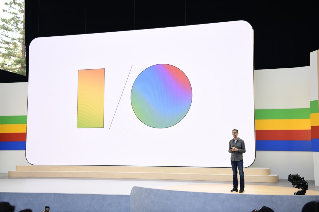 Google Android XR Glasses & Warby Parker Partnership