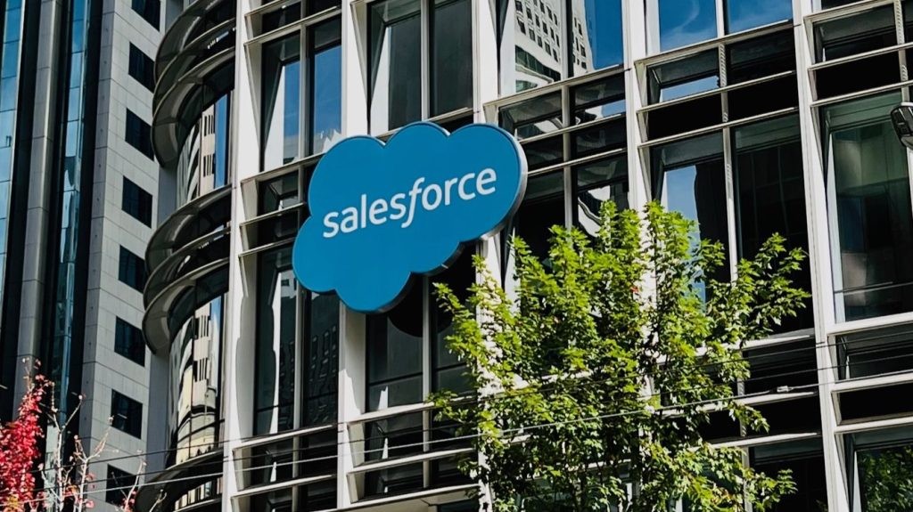 Salesforce Data Breach: 1 Billion Records Stolen - Hackers Claim Responsibility