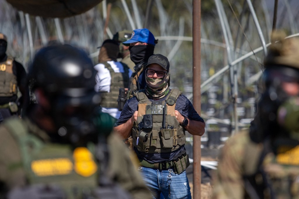 ICE Deportation Technology: What Powers the Crackdown?