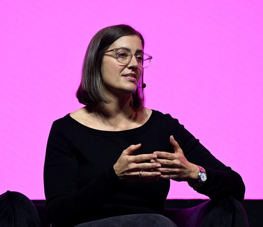 Hinge CMO Jackie Jantos on Combating Gen Z Loneliness